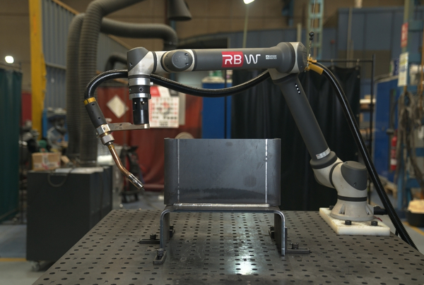 cobot-soldadura-rbw-industritec-soldufer